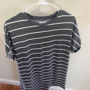 Mud Pie Gray and White Short Sleeve Tee